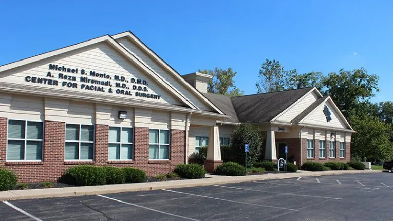 office building of Center for Facial & Oral Surgery